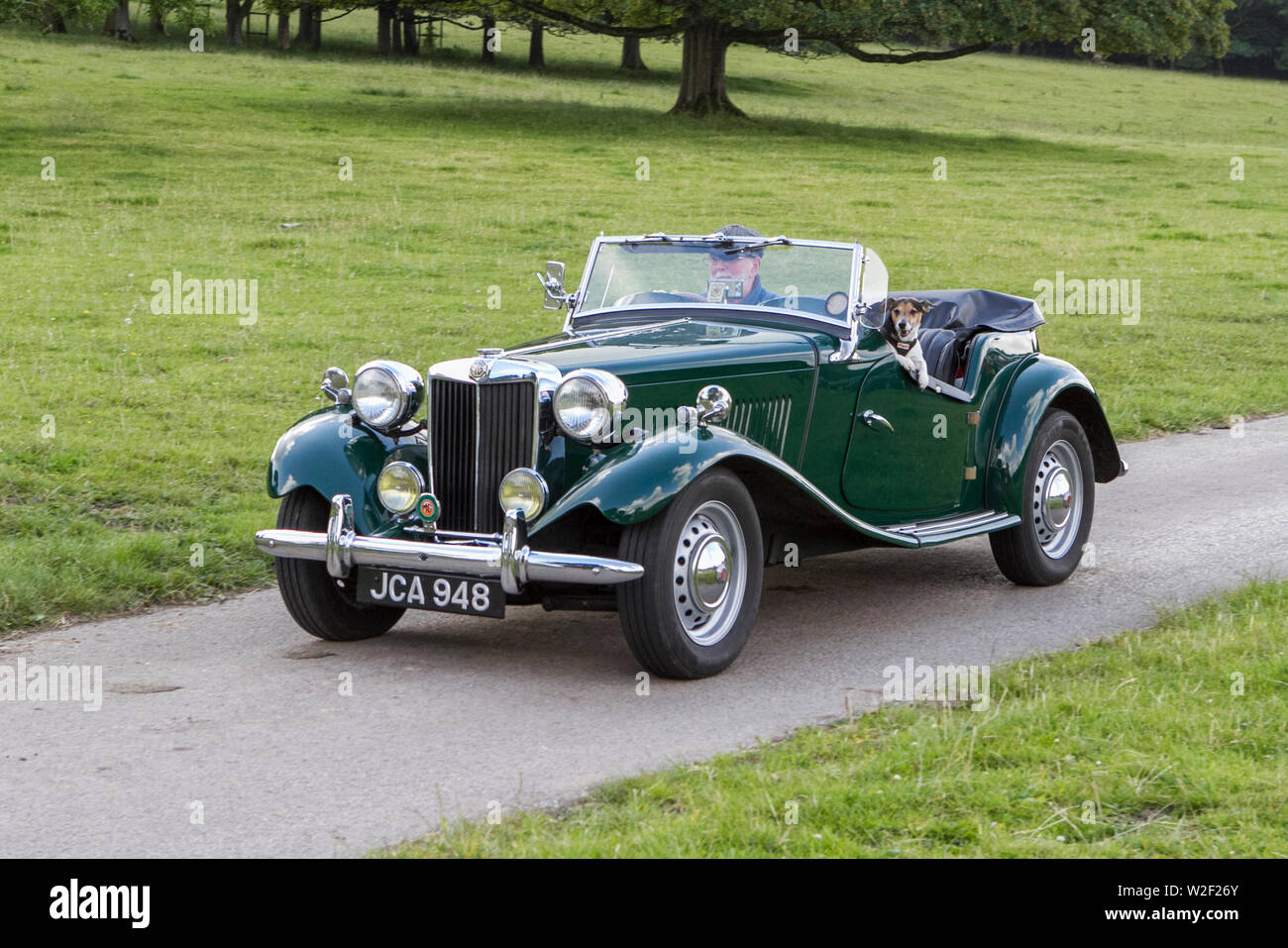 1953 MG TD 1200cc, storici, motori d'epoca e collezionabili Leighton Hall mostra di trasporto, collezione di auto e veicoli veterani di un tempo. Foto Stock