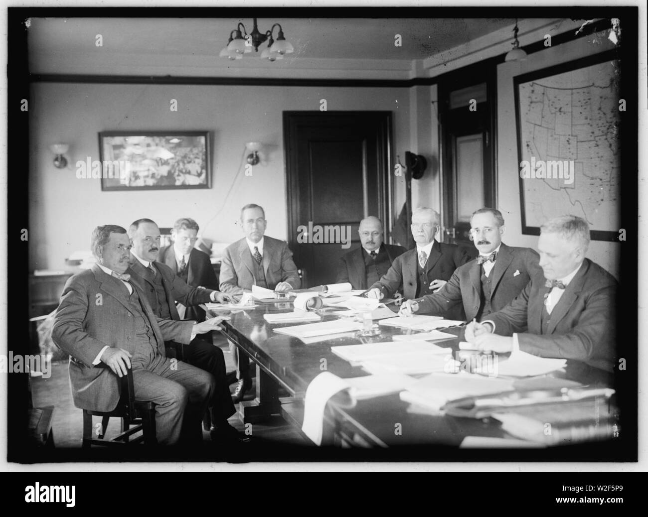 Camera di Commercio di U.S.A. Comitato per la Department of Commerce- CHARLES C. JENK; C.A. McCORMICK; D.A. SKINNER, segretario assistente di camera; A.W. SHAW, PRESIDENTE DEL COMITATO; CALVIN M. Foto Stock
