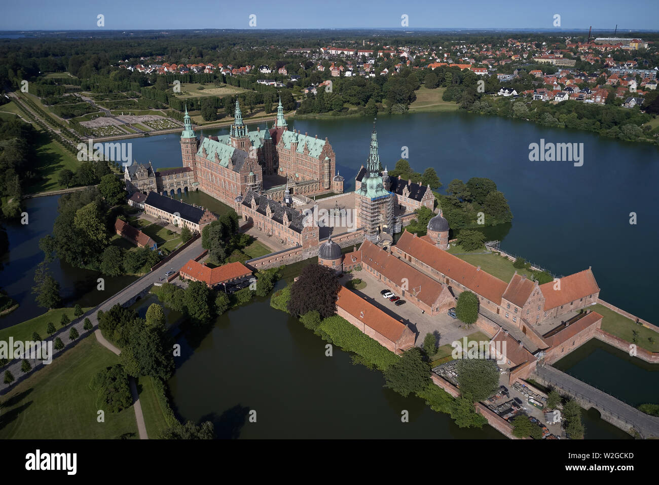 Frederiksborg Palace situato in Hilleroed in Danimarca Foto Stock