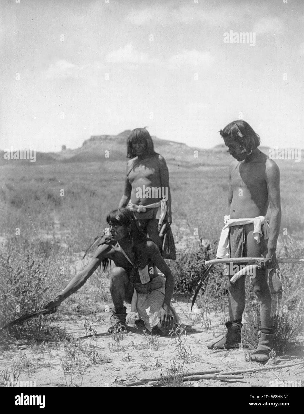 Edward S. Curtis nativi indiani americani - Me Sa Tawa cattura serpenti--Hopi indiani ca. 1907 Foto Stock