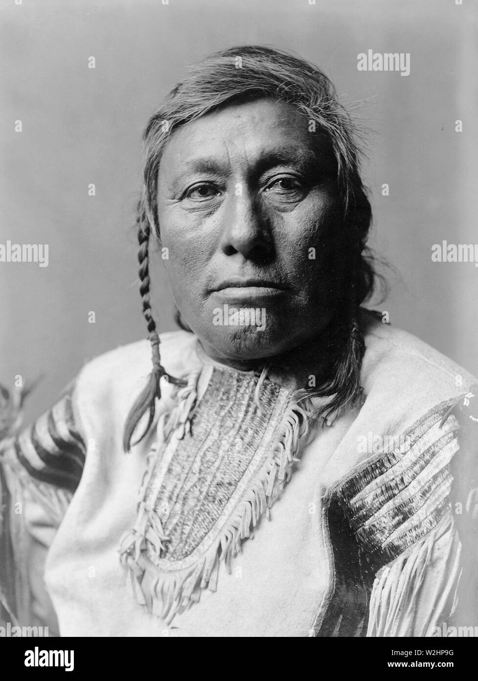 Edward S. Curtis nativi indiani americani - Tempo cane ca. 1908 Foto Stock