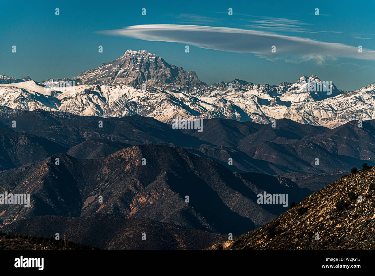 Guardando a monte Aconcagua, il picco più alto nelle Americhe dal centro Cile. Foto Stock