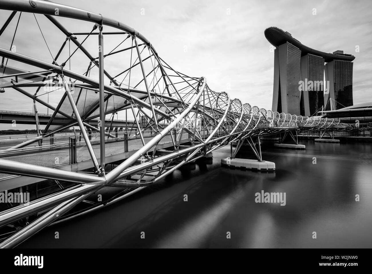 Il ponte di elica, Marina Bay, Singapore, Sud-est asiatico Foto Stock