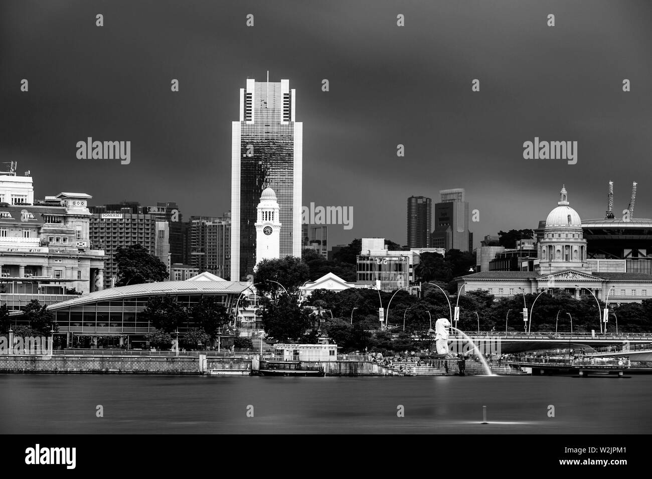 Marina Bay e il Parco Merlion, Singapore, Sud-est asiatico Foto Stock