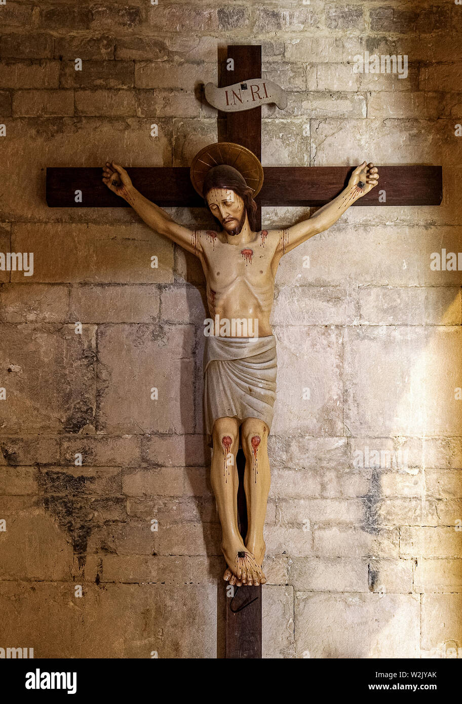 Italia Molise Matrice (Cb) - Chiesa di Santa Maria della Strada XI - XII secolo - Crocifisso in legno Foto Stock