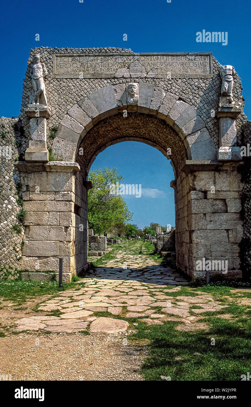 Italia Molise Sepino (provincia di Campobasso) Parco archeologico di Altilia; porta Boiano Foto Stock