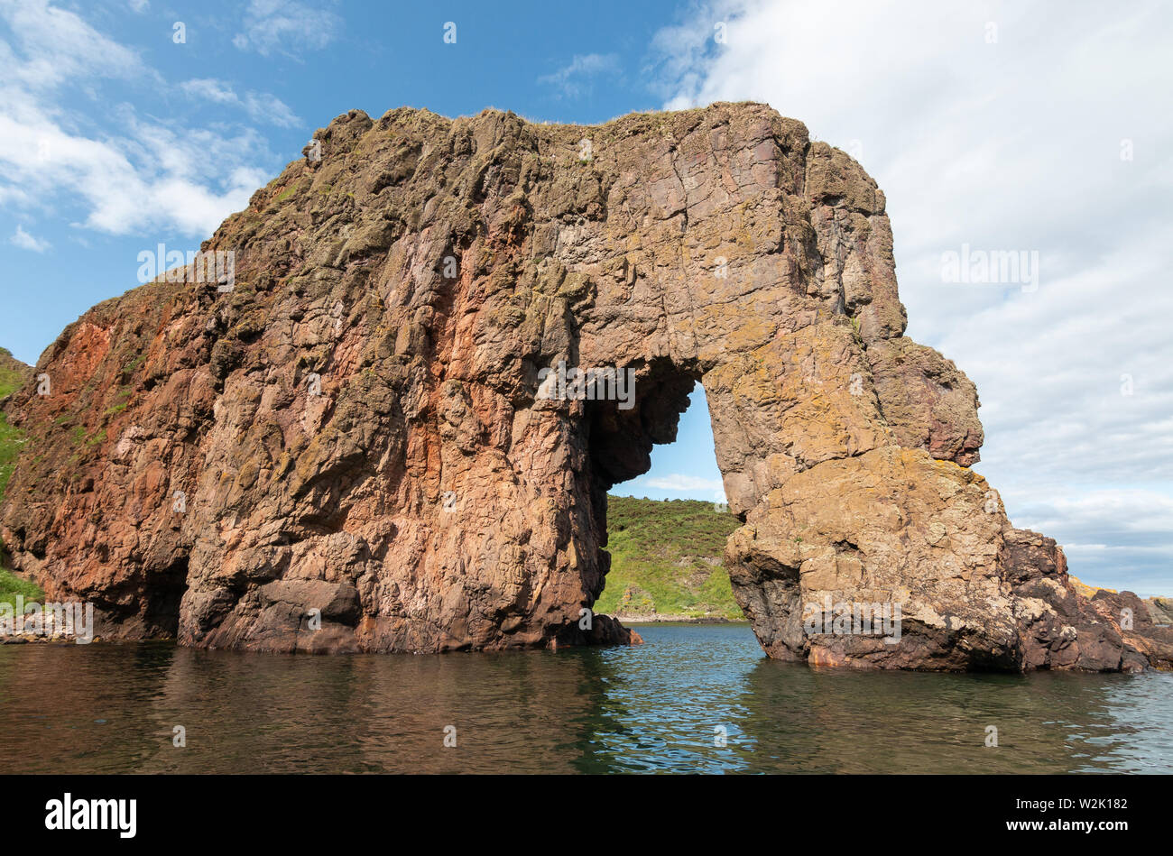 Elephant rock lungo dal punto Boddin, vicino a Montrose, Scozia Foto Stock