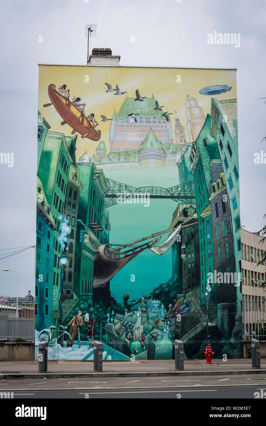 Il Musée Urbain Tony Garnier, pitture murali dipinte negli anni ottanta è un museo a cielo aperto che rende omaggio alle opere di Tony Garnier nell'indus utopica Foto Stock