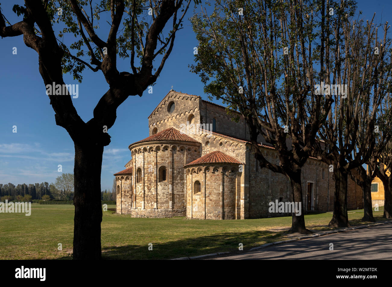 San Piero a Grado di bei Pisa, Basilika aus dem 10. Jahrhundert, Chorapsiden von Nordosten Foto Stock