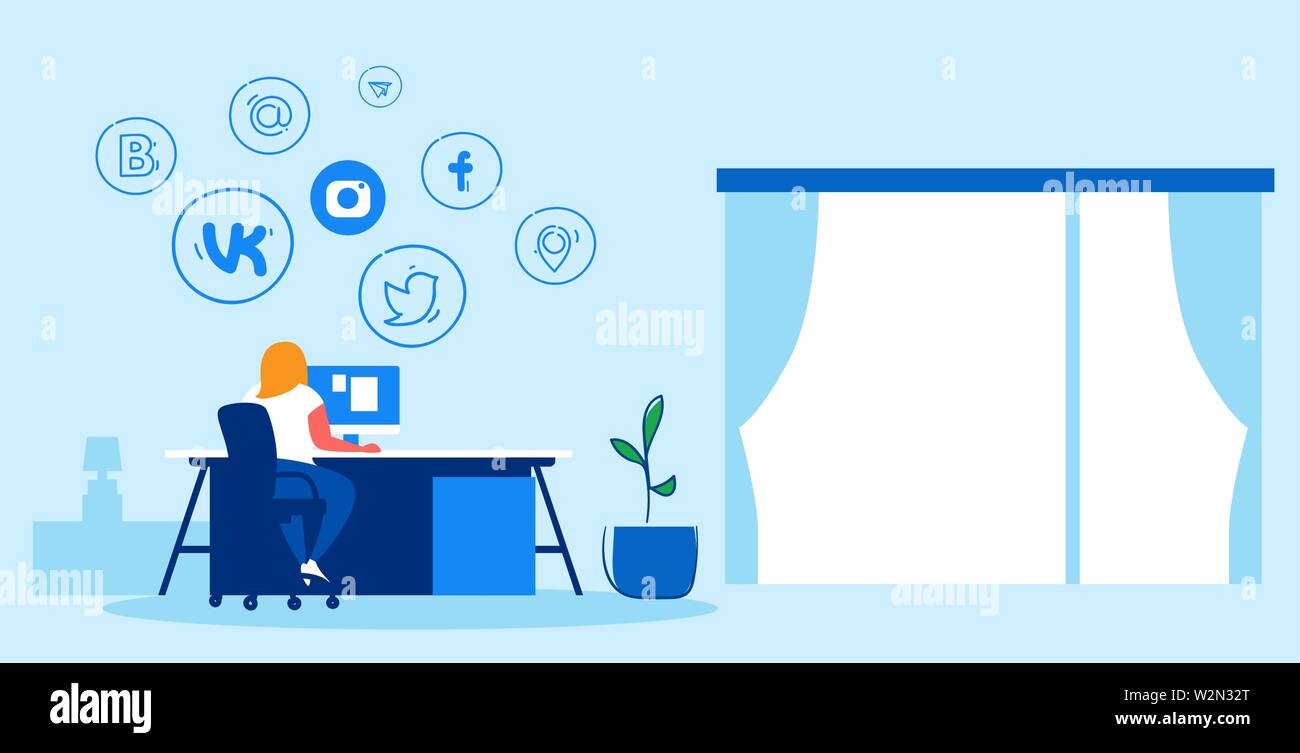 Donna che utilizza un'applicazione sul computer online di social media networks concetto di comunicazione ragazza seduta alla scrivania sul posto di lavoro sito web navigando in internet comunità Illustrazione Vettoriale