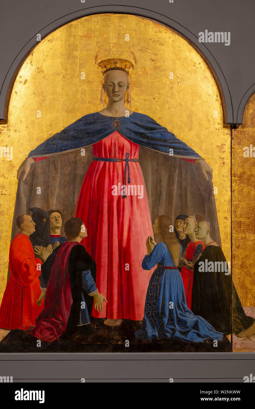 Madonna della Misericordia, Vergine della Misericordia, polittico della Misericordia, Piero della Francesca, 1445–1462, Museo Civico, Sansepolcro, Toscana, Foto Stock