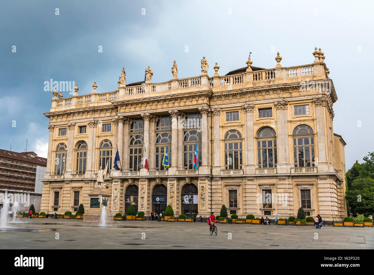 Torino, Italia - 14 Giugno 2018: Royal Palace (Palazzo Madama e casaforte degli Acaja) a Torino, Italia. Aggiunto al patrimonio mondiale Unesco elenco come una pa Foto Stock