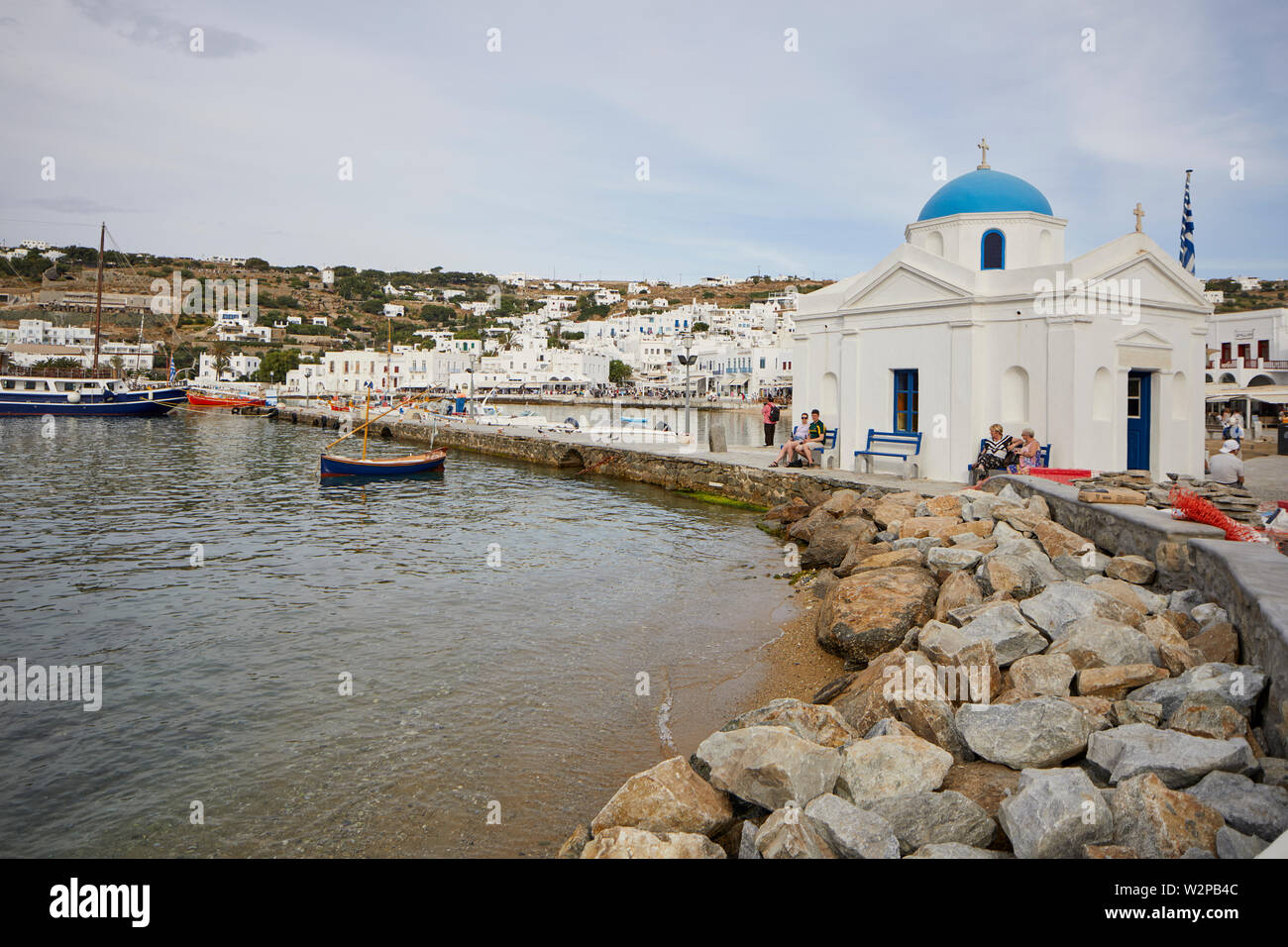 Mykonos, Mikonos isola greca, parte delle cicladi grecia. landmark Agios Nikolaos chiesa piccola chiesa in porto Foto Stock