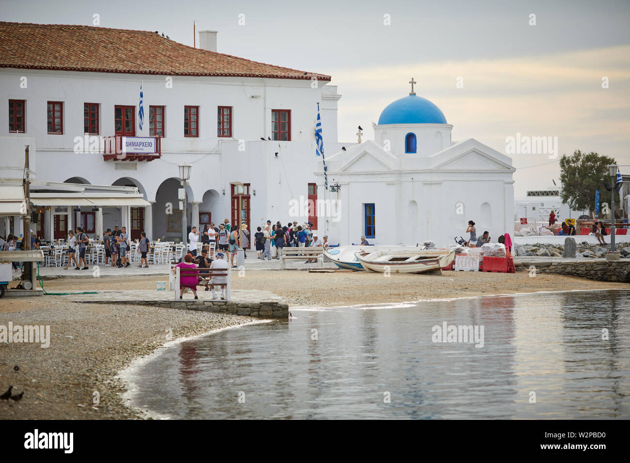 Mykonos, Mikonos isola greca, parte delle cicladi grecia. landmark Agios Nikolaos chiesa piccola chiesa in porto Foto Stock
