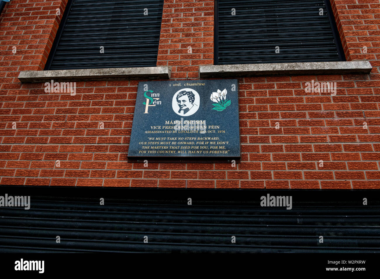 Falls Road,Belfast. Sinn Fein partito politico capo ufficio. Foto Stock