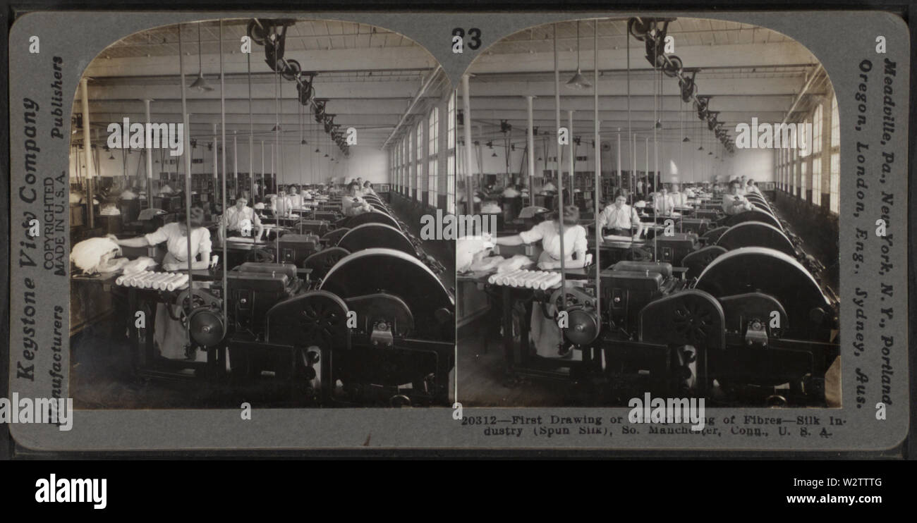 Primo disegno o il raddrizzamento di fibre industria della seta (filati di seta), South Manchester, Conn, STATI UNITI D'AMERICA, di Keystone visualizzazione azienda 2 Foto Stock