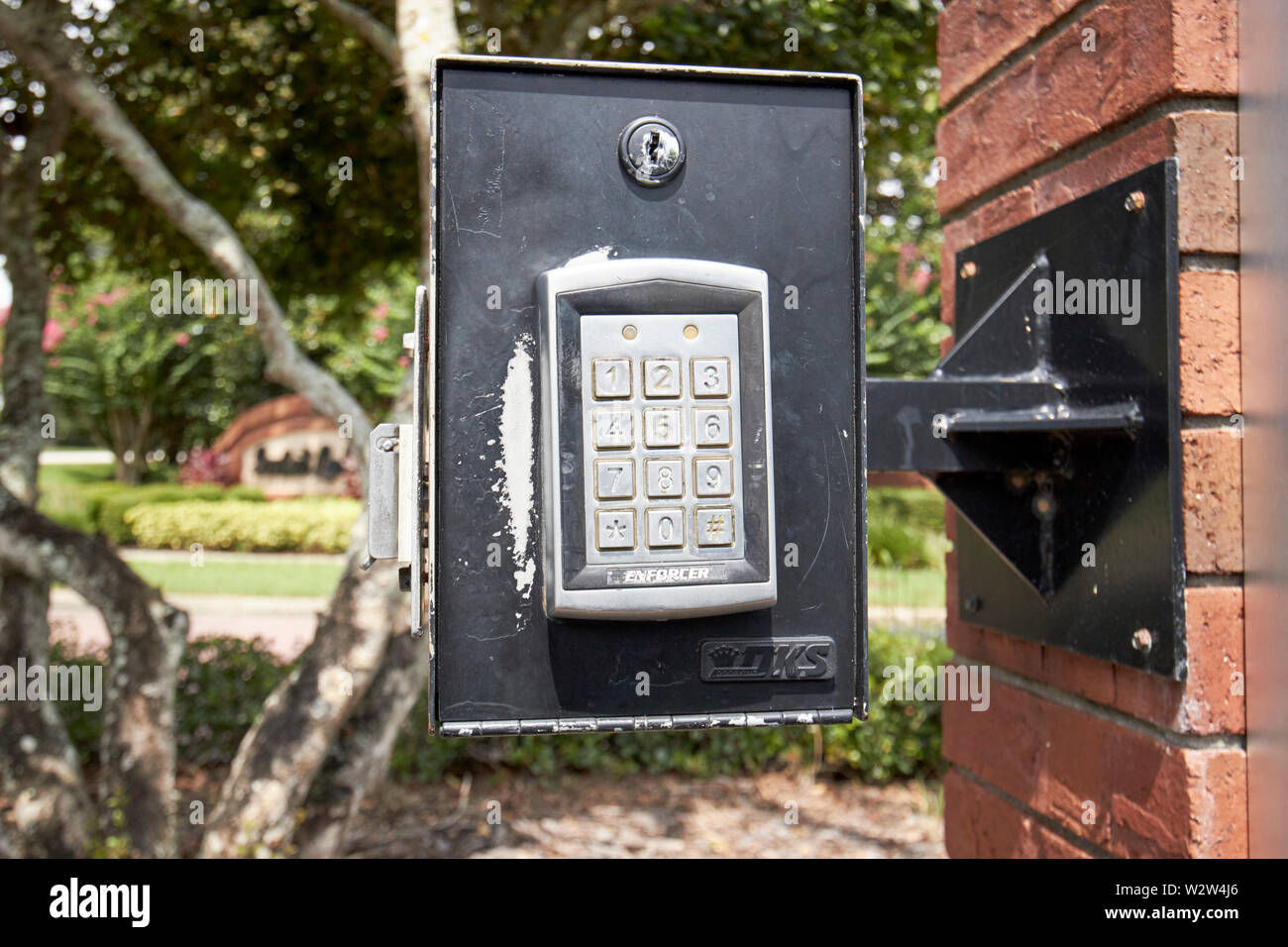 Usura della tastiera elettronica voce alla comunità gated Florida USA Stati Uniti d'America i numeri sul tastierino sono i più consumati sulle pastiglie Foto Stock