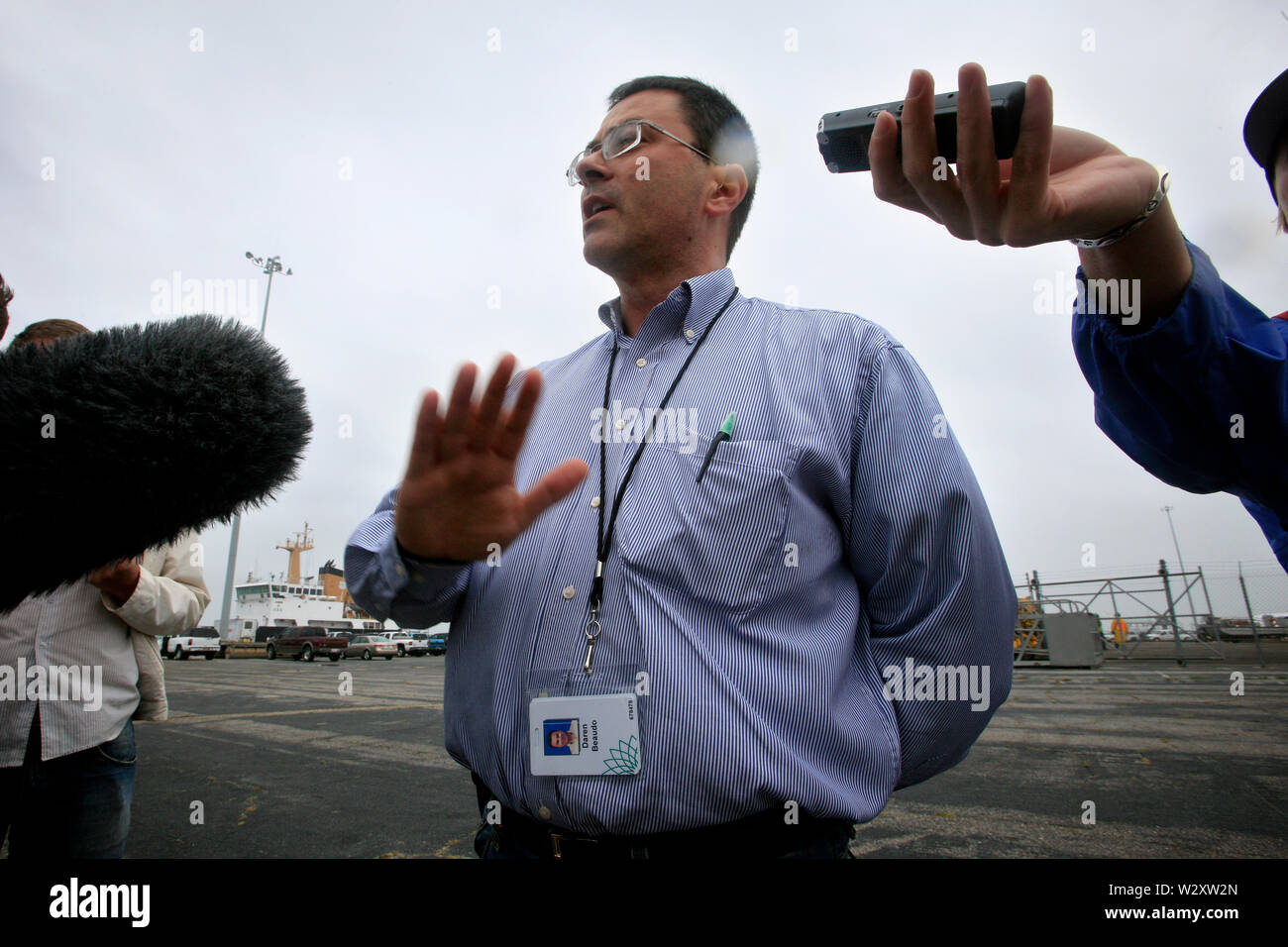 Ufficio stampa Daren Beaudo presso British Petroleum Houston parla di sforzi compiuti da BP per contenere la Deepwater Horizon fuoriuscite di olio. Foto Stock
