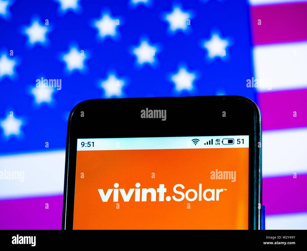 In questa foto illustrazione il Vivint solare, Inc. Il logo è visto visualizzata su uno smartphone Foto Stock