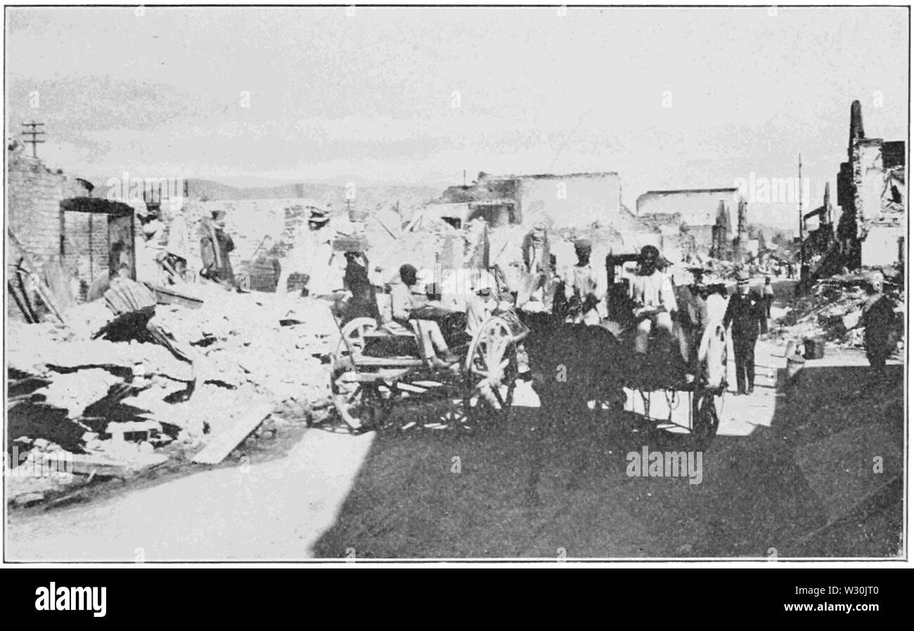 PSM V70 D395 la stretta strada del porto del distretto di bruciato Foto Stock