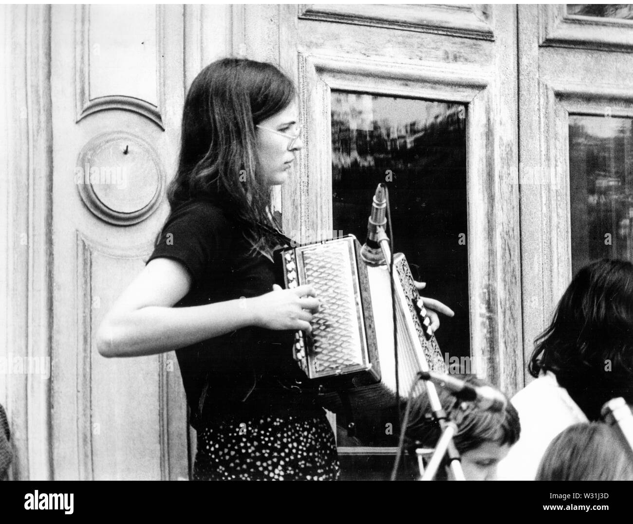 Gli attivisti occupare JB Martin Park per la lotta contro l'immobiliare di pialle, Villeurbanne, Francia Foto Stock