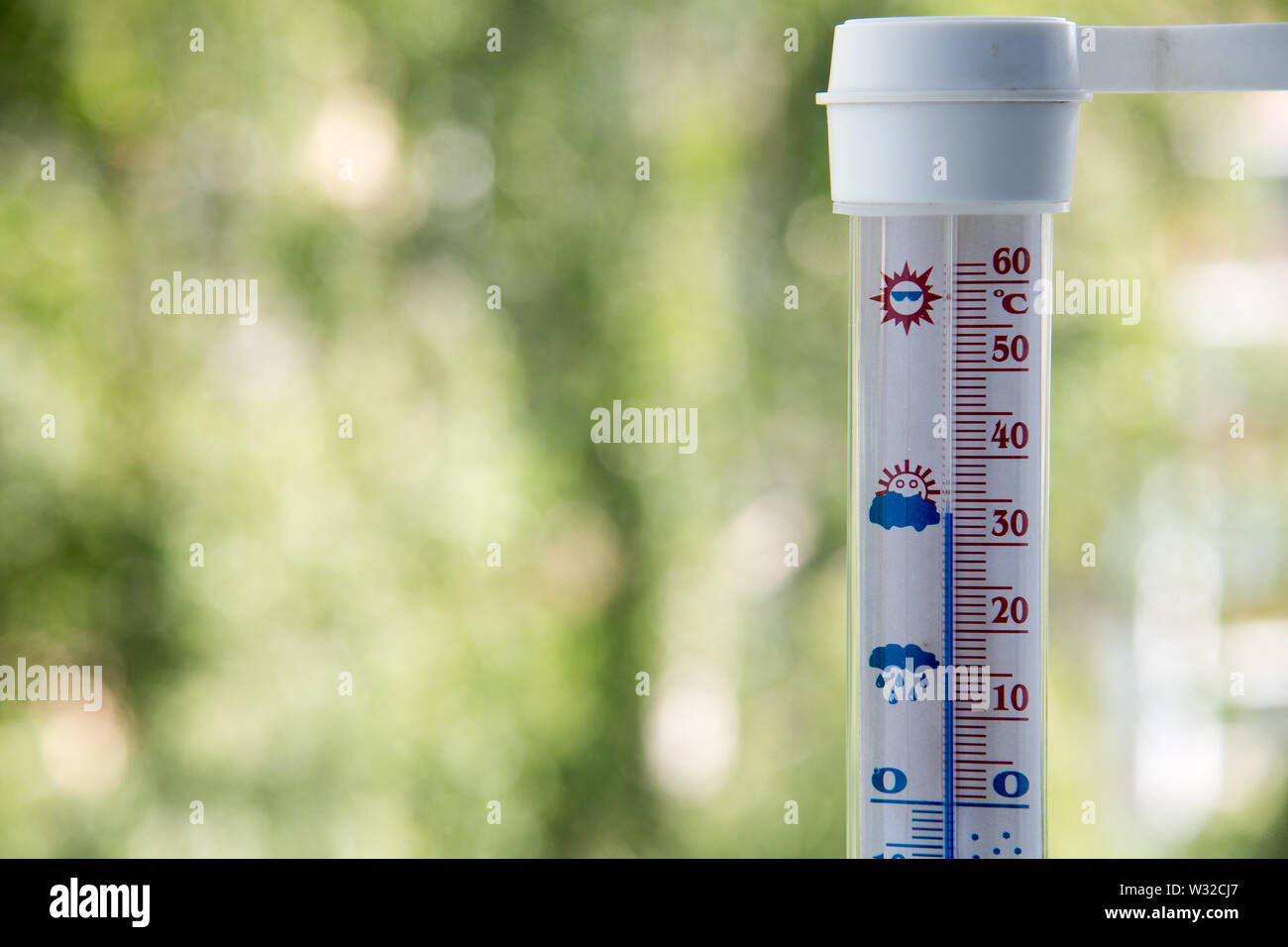 33 gradi Celsius (91,4 gradi Fahrenheit) in Gdansk, Polonia 26 Giugno 2019 © Wojciech Strozyk / Alamy Stock Photo Foto Stock 33 gradi Celsius (91,4 gradi Fahrenheit) in Gdansk, Polonia 26 Giugno 2019 © Wojciech Strozyk / Alamy Stock Photo Foto Stock