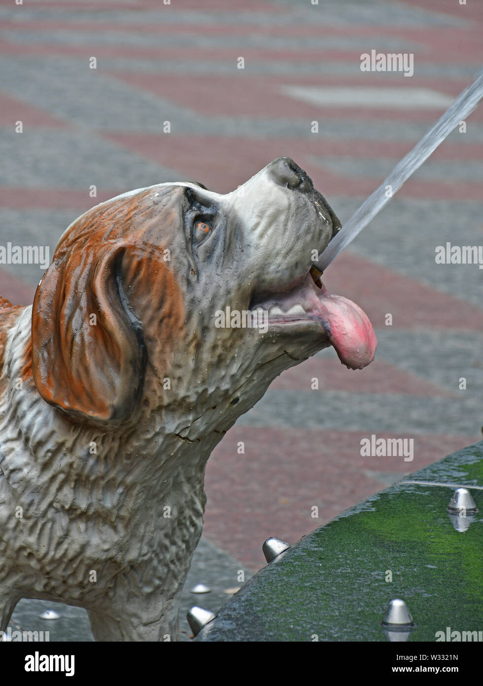 La mitica Fontana del cane a Berzcy Park nel centro cittadino di Toronto Foto Stock