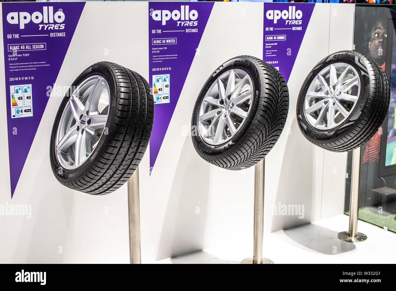 Ginevra, Svizzera, Mar 2019 Apollo estate, inverno, pneumatici quattro stagioni, cerchio in alluminio con pneumatico tubeless, Geneva International Motor Show, Apollo pneumatici Foto Stock