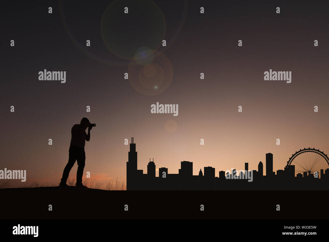 Traveler anteriore dello skyline della città di Chicago in Stati Uniti Foto Stock