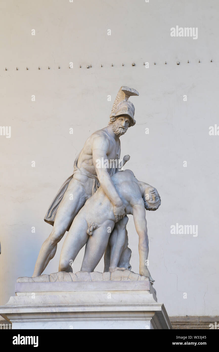 Firenze, Italia - 27 agosto 2018: la scultura Patroclus e Menelao si trova a Firenze presso il centro della Loggia dei Lanzi, in Piazza della Si Foto Stock
