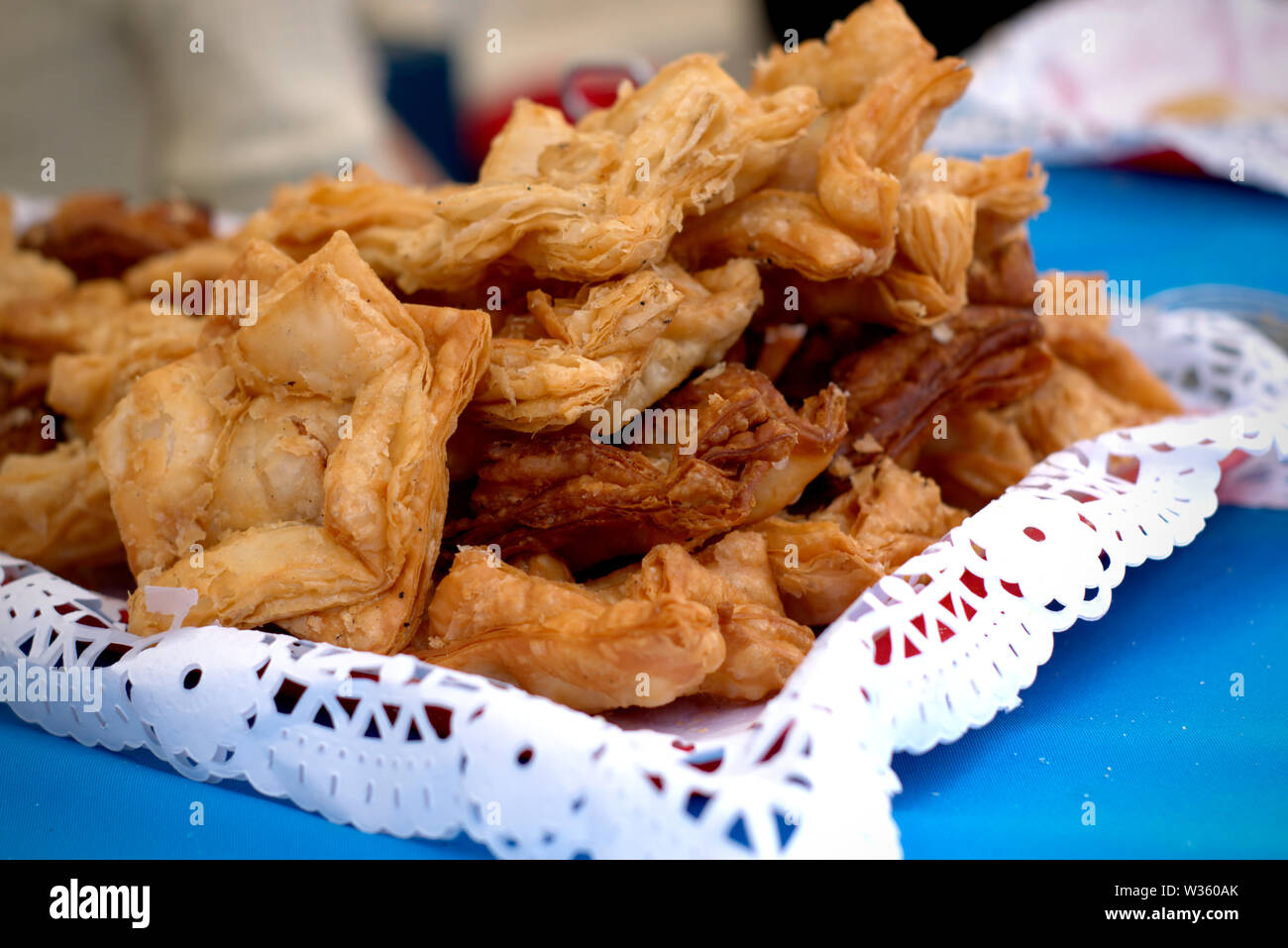 Tradizionale dolce argentino sfogliatine, noto come 'pastelitos'. Foto Stock