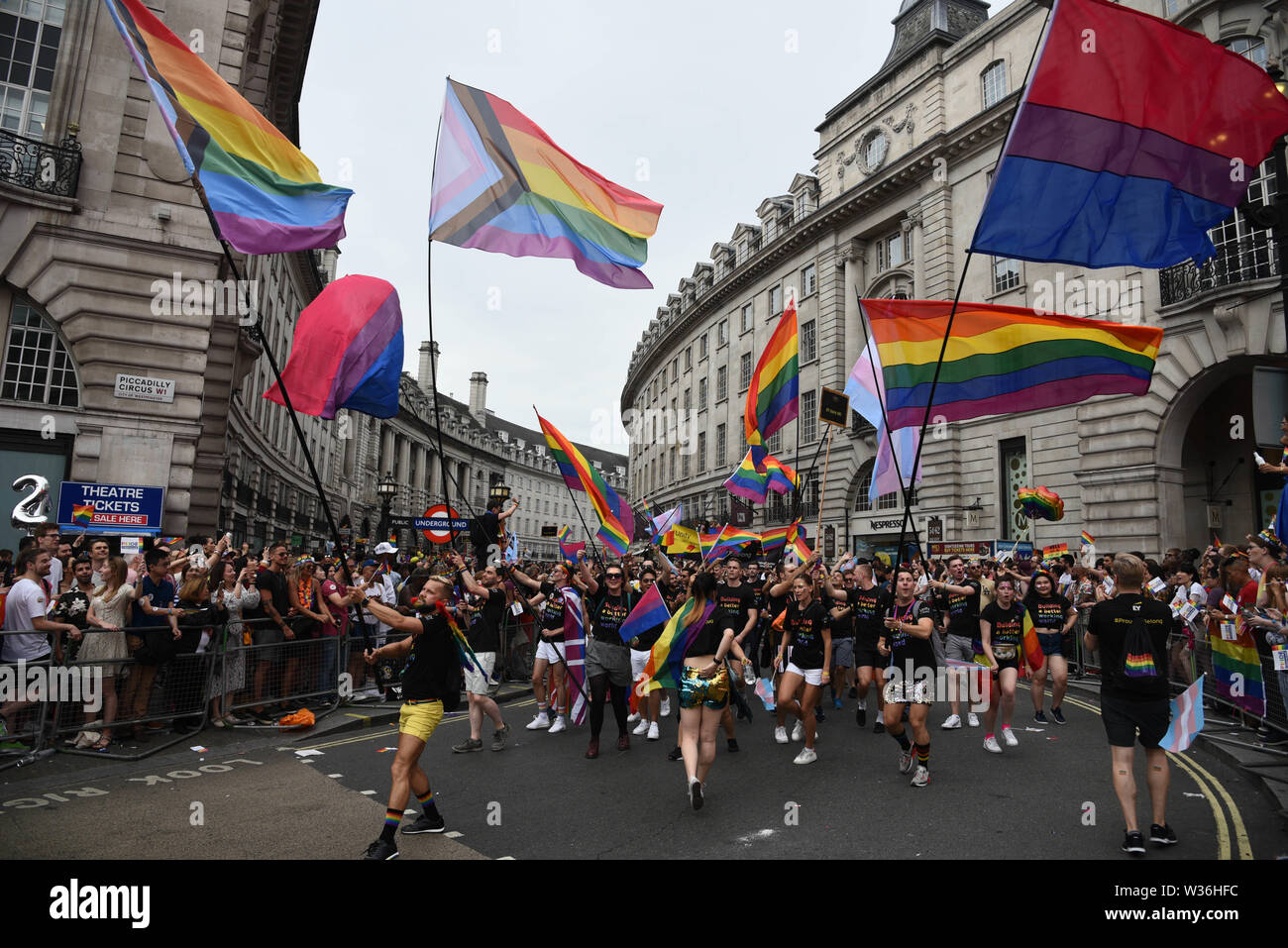 Il famoso Pride Parade il 6 luglio a Londra, Regno Unito Foto Stock