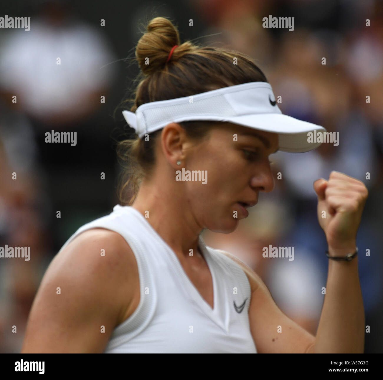 Londra, Regno Unito. 13 Luglio, 2019. I campionati di Wimbledon 2019 13072019 Simona Halep( ROU) vince il signore di credito finale: Roger Parker/Alamy Live News Foto Stock