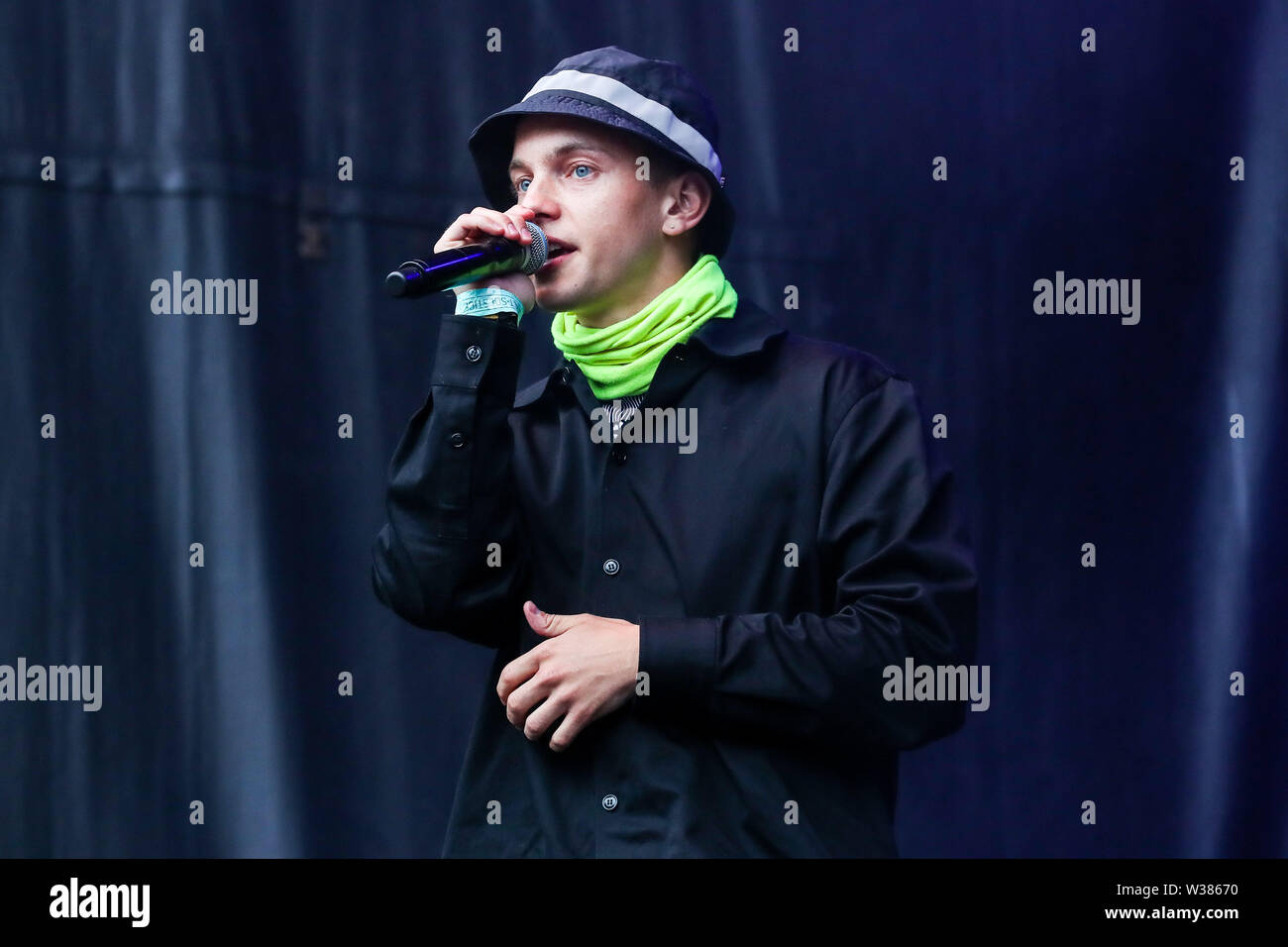 Giugno 23, 2019 - Reykjavâ€™k, Islanda - Musica rap artista STURLA ATLAS compie durante il quinto segreto Solstice Festival in Laugadalur, Reykjavâ€™k, Islanda detenute da giugno 21-23, 2019...segreto Solstice, situato appena al di fuori di Reykjavik, Islanda, coerentemente vanta una lineup che è così diversificato e distintivo come il festival nei dintorni. Presentazione di alcuni dei più grandi del mondo di artisti contemporanei, amati musicisti di culto nonché fresco talento locale la festa continua per tutta la notte con un piccolo aiuto da parte del sole di mezzanotte che è quasi sempre presente per tutta l'estate equinox. Foto Stock