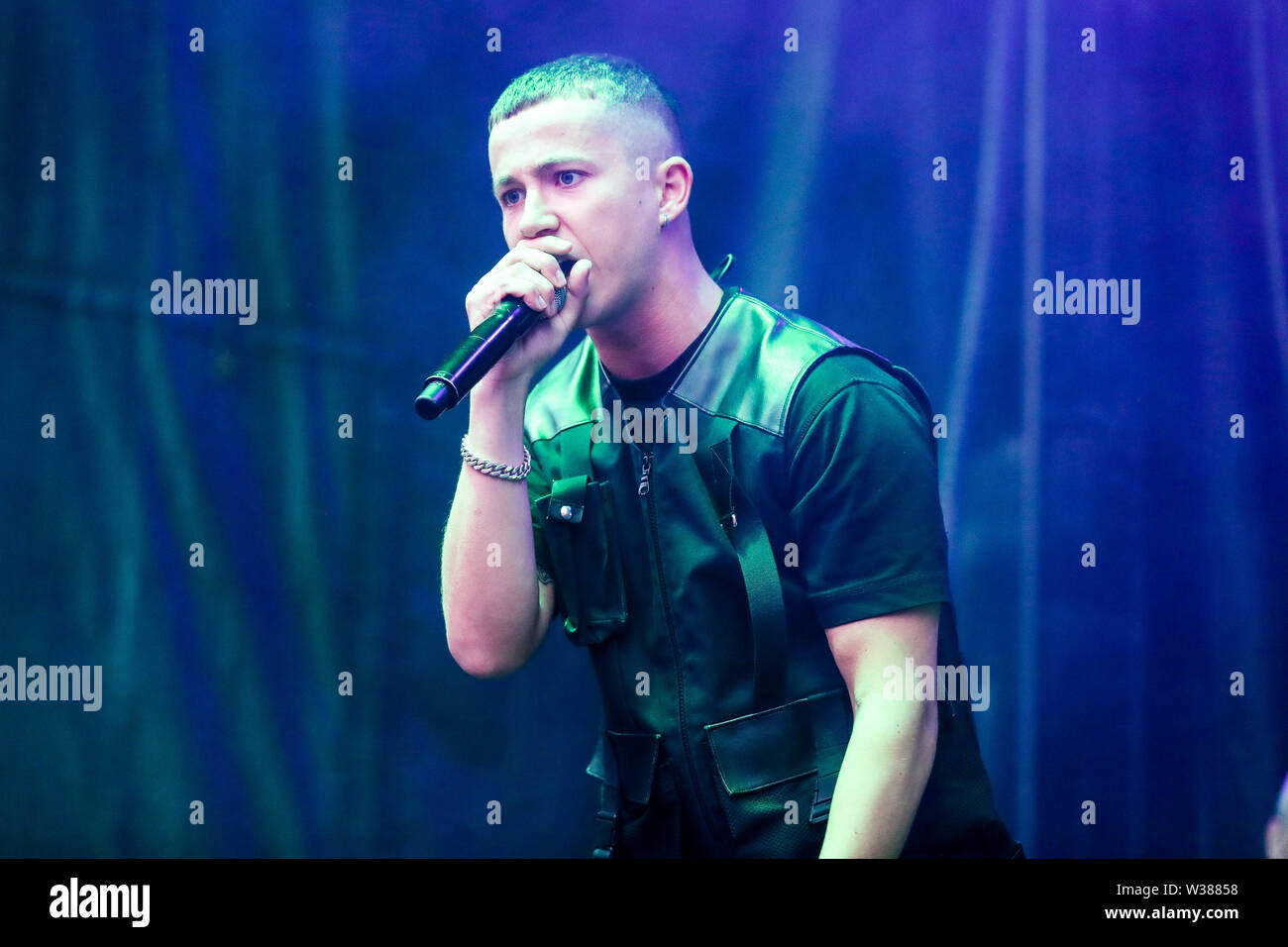 Giugno 23, 2019 - Reykjavâ€™k, Islanda - Musica rap FLONI artista compie durante il quinto segreto Solstice Festival in Laugadalur, Reykjavâ€™k, Islanda detenute da giugno 21-23, 2019...segreto Solstice, situato appena al di fuori di Reykjavik, Islanda, coerentemente vanta una lineup che è così diversificato e distintivo come il festival nei dintorni. Presentazione di alcuni dei più grandi del mondo di artisti contemporanei, amati musicisti di culto nonché fresco talento locale la festa continua per tutta la notte con un piccolo aiuto da parte del sole di mezzanotte che è quasi sempre presente per tutta l'estate equinox. (Credito Foto Stock