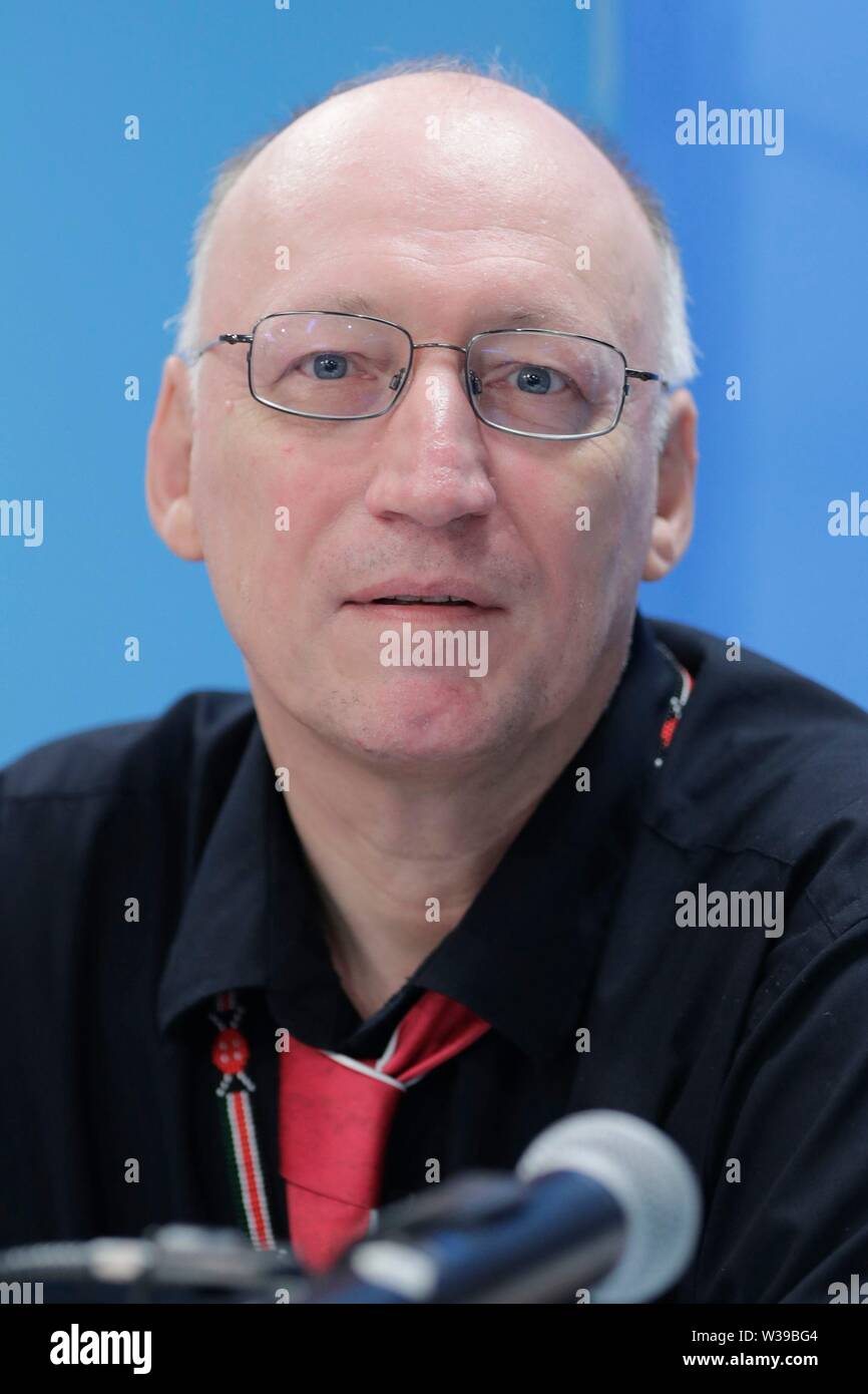 Nazioni Unite, New York, USA, luglio 11, 2019 - Ora fuori la democrazia degli Stakeholder: rappresentata la democrazia in un tempo di paura pubblicato da Routledge scritto da Felix Dodds e co-autori Jan-Gustav Strandenaes e Carolina Duque Chopitea oggi presso la sede delle Nazioni Unite a New York.Foto: Luiz Rampelotto/EuropaNewswire PHOTO CREDIT OBBLIGATORIO. | Utilizzo di tutto il mondo Foto Stock