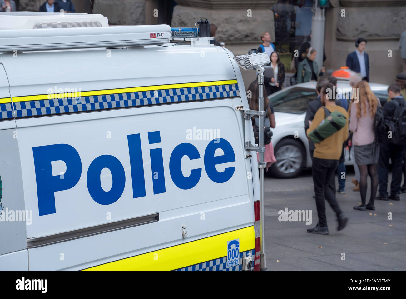 Il lato del Nuovo Galles del Sud la polizia van parcheggiato in Martin Place nel centro di Sydney, Australia Foto Stock