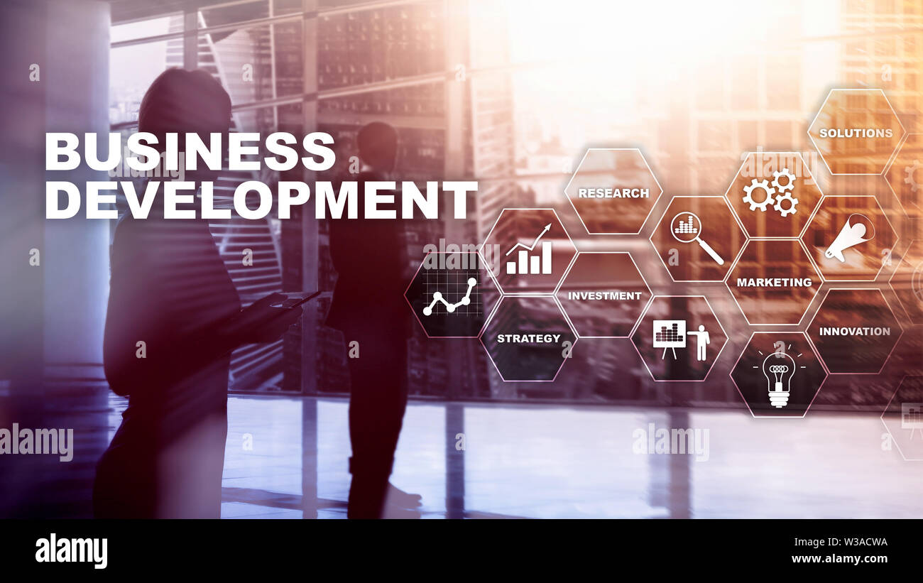 Business Startup per lo sviluppo di statistiche di crescita. Piano finanziario Processo di sviluppo della strategia concetto grafico Foto Stock