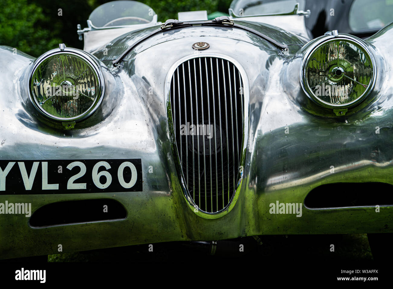 Jaguar 1952 XK120 YVL 260 classic car al Oakamoor Hill Climb, 13 luglio 2019, Oakamoor, Staffordshire, Regno Unito Foto Stock