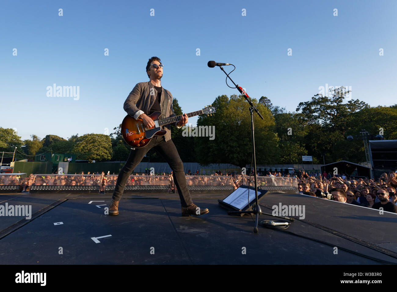 Swansea, Regno Unito. 13 Luglio, 2019. Kelly Jones del Stereophinics esegue sul palco. Re: Stereophonics concerto dal vivo presso il Parco Singleton in Swansea, Wales, Regno Unito. Credito: ATHENA AGENZIA IMMAGINE LTD/Alamy Live News Foto Stock