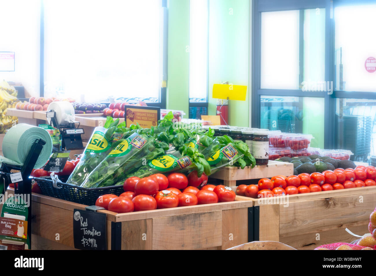 Produrre vegetali sezione del negozio di alimentari Foto Stock