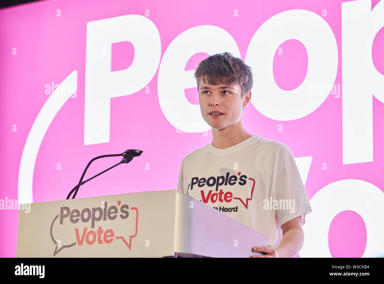 Uxbridge, Londra, Regno Unito. Il 14 luglio 2019. Si secca a parlare al voto popolare nel Rally di Uxbridge. Credito: Thomas Bowles/Alamy Live News Foto Stock