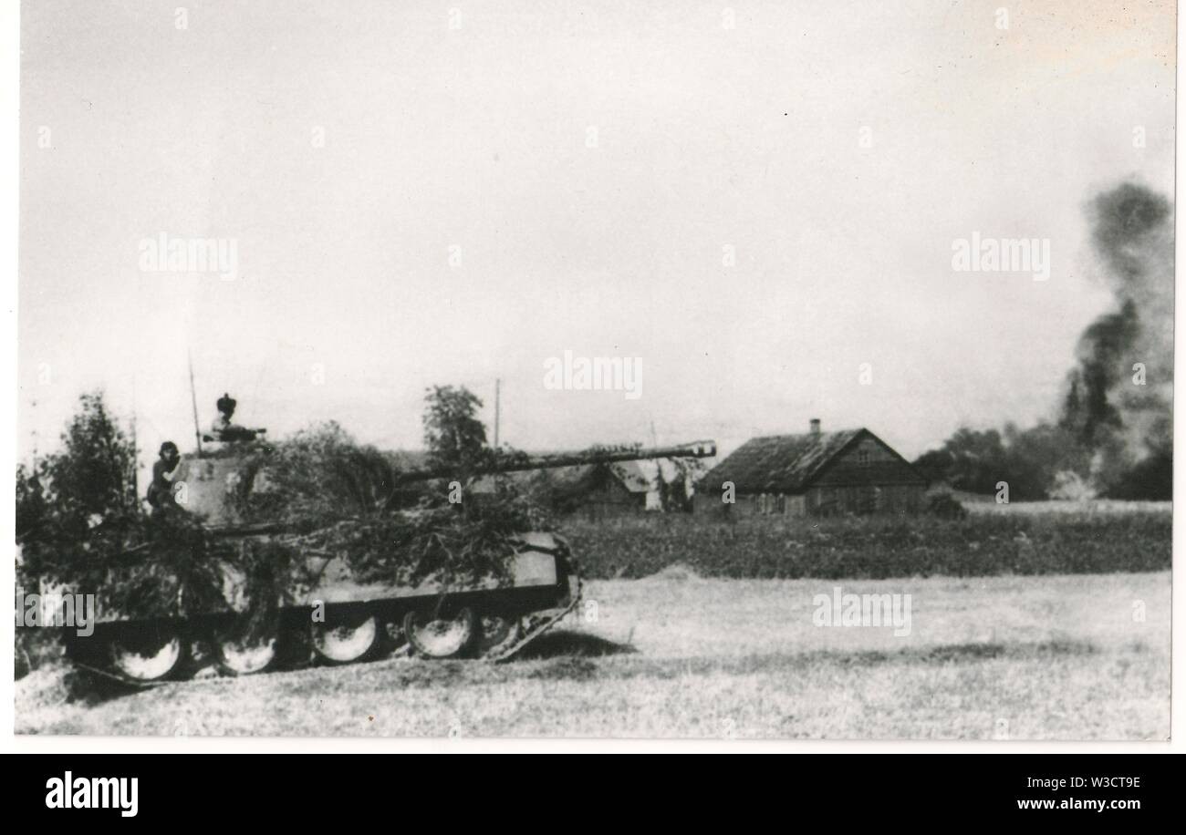 Pantera tedesco serbatoio sul fronte orientale 1944 Foto Stock