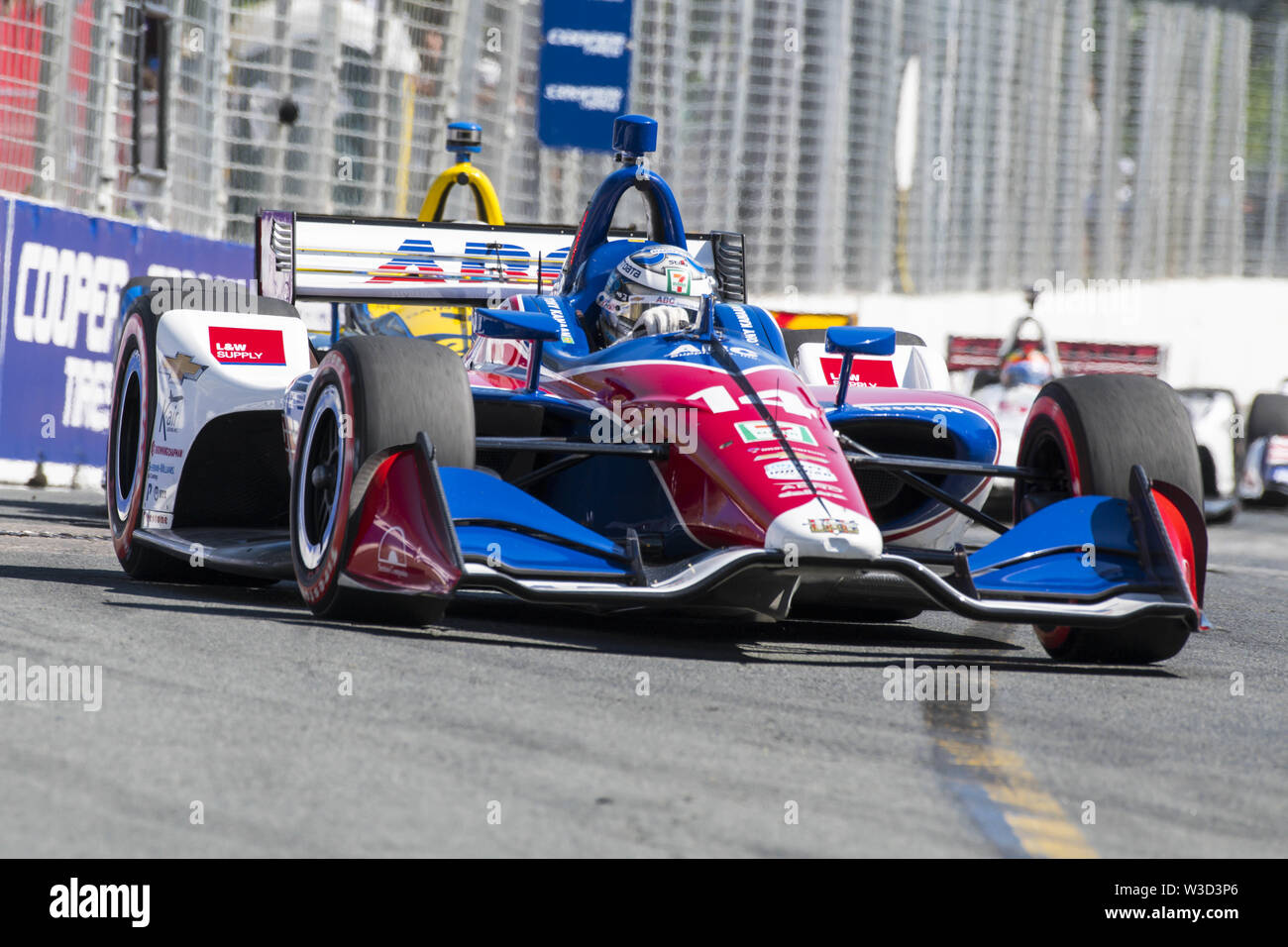 Toronto, Ontario, Canada. 14 Luglio, 2019. VERIZON Indycar Series driver Tony Kanaan (14) in gara il Verizon Indycar Series Honda Indy Toronto gara tenutasi a Toronto in Canada Credit: Angelo Marchini/ZUMA filo/Alamy Live News Foto Stock