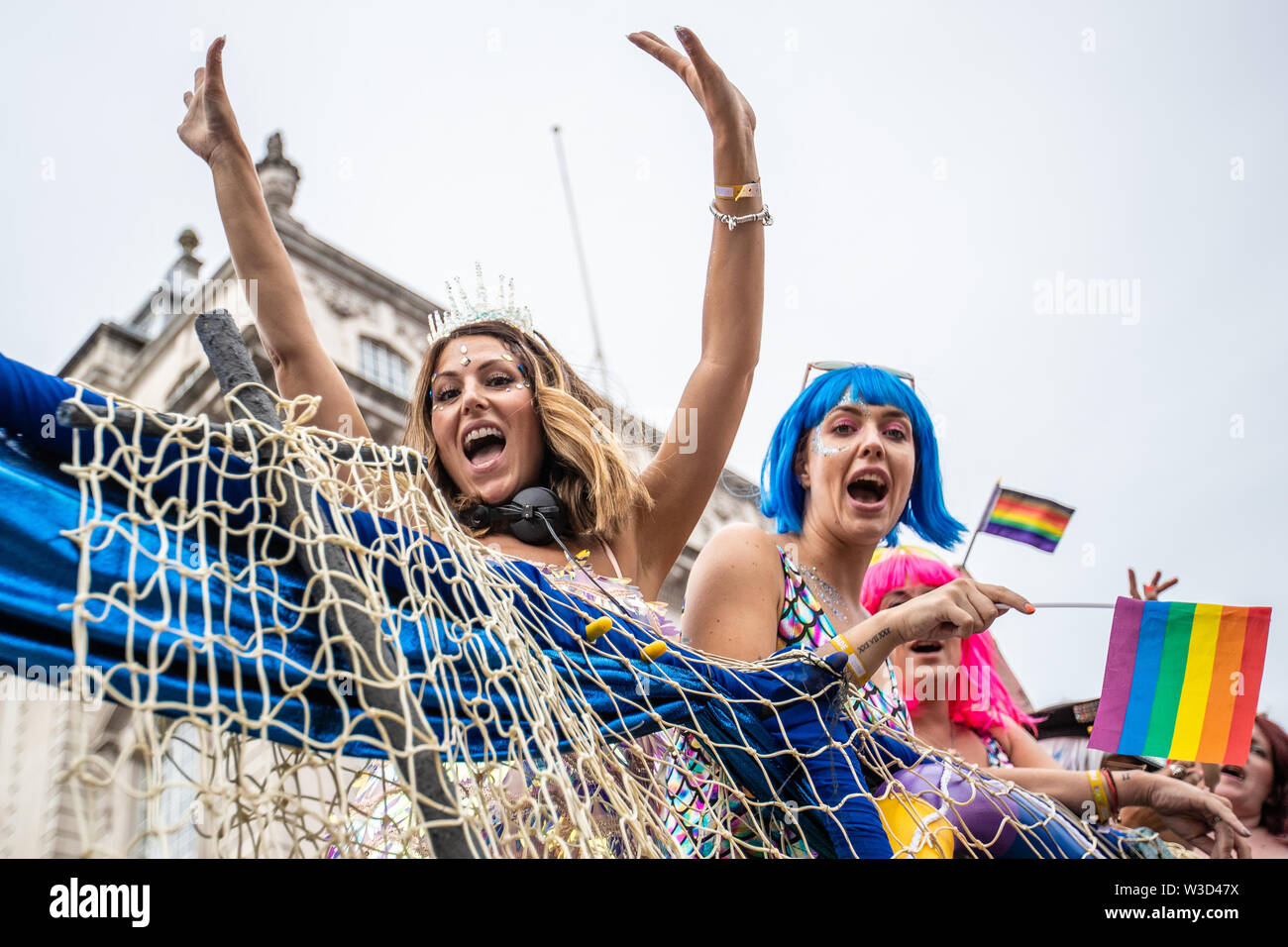 London Pride 2019 Marzo Parade protesta Gay LGBT LGBTQ Lesbica Foto Stock