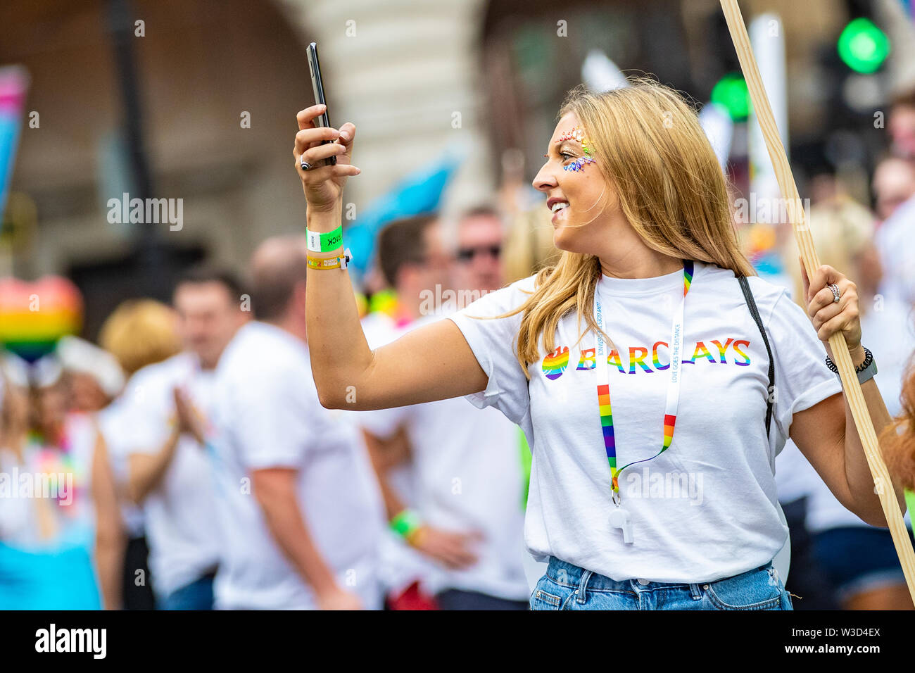 London Pride 2019 Marzo Parade protesta Gay LGBT LGBTQ Lesbica Foto Stock