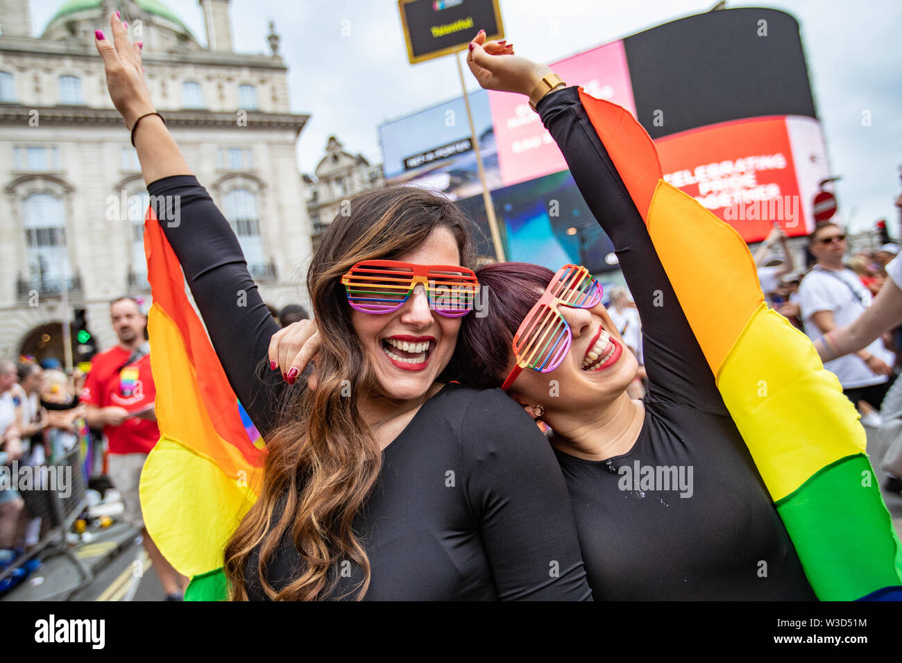 London Pride 2019 Marzo Parade protesta Gay LGBT LGBTQ Lesbica Foto Stock