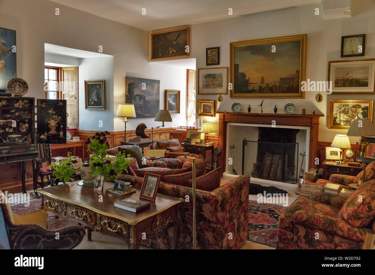 Storico stanza vivente, salon, Cawdor Castle, Scotland, Regno Unito Foto Stock