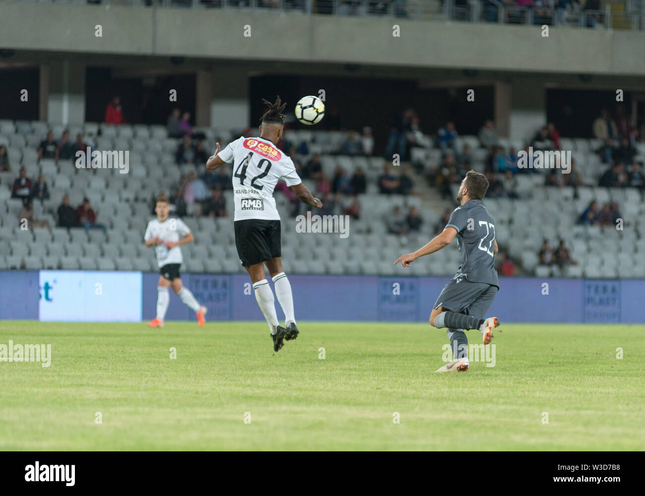 CLUJ NAPOCA, ROMANIA - Luglio 12, 2019: FC Universitatea Cluj giocare un amichevole partita di calcio contro PAOK Salonicco club di calcio dalla Grecia in sono Foto Stock