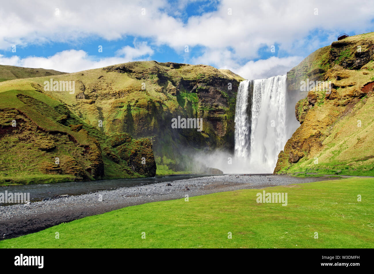 Islanda - cascata Skogafoss Foto Stock